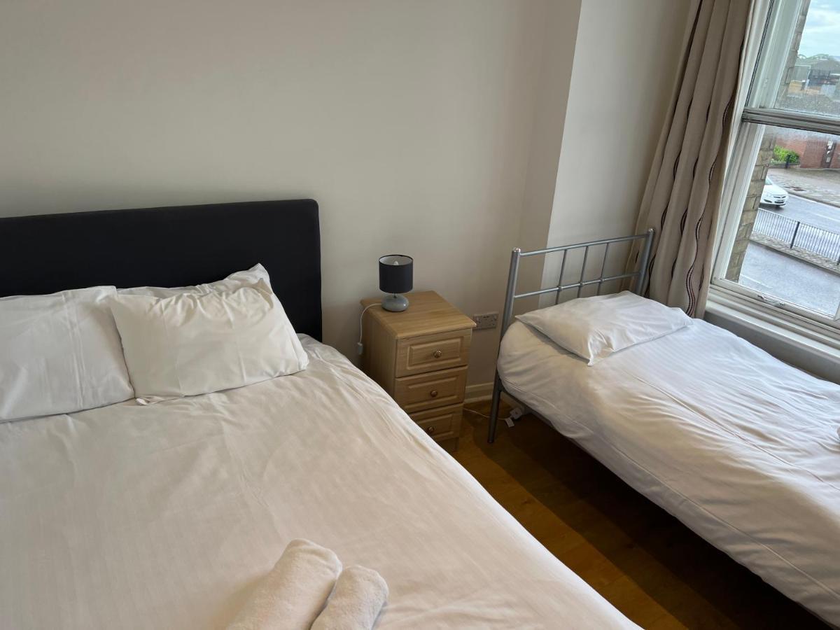 Entire Flat With View To River Yare, H 1 เกรทยาร์มัธ ภายนอก รูปภาพ